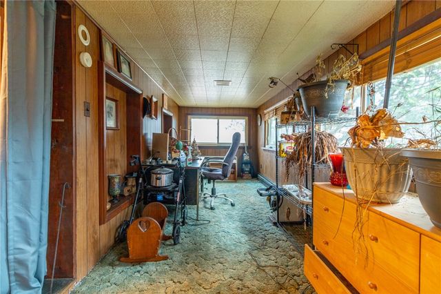 279 Reibold Rd, Forward Twp, PA 16053