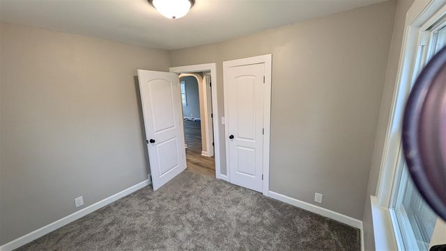 105 N Woodrow Avenue, Battle Creek, MI 49015