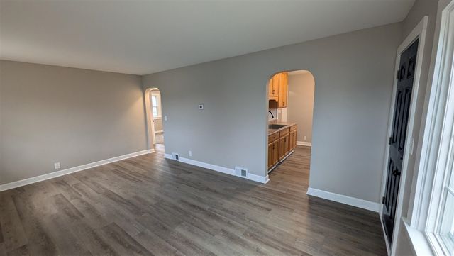 105 N Woodrow Avenue, Battle Creek, MI 49015