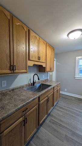 105 N Woodrow Avenue, Battle Creek, MI 49015