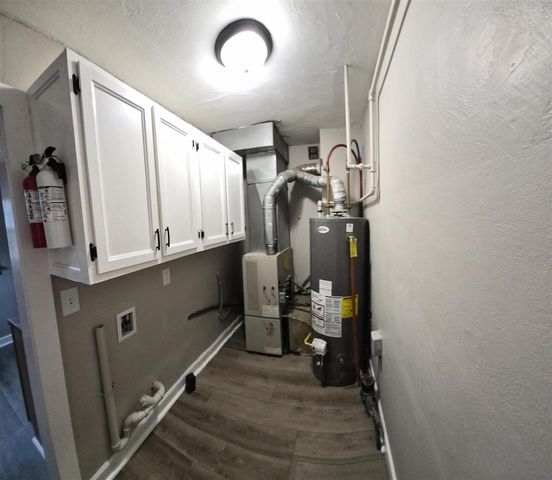 105 N Woodrow Avenue, Battle Creek, MI 49015