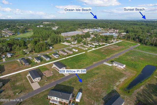 928 Willow Place SW, Calabash, NC 28467