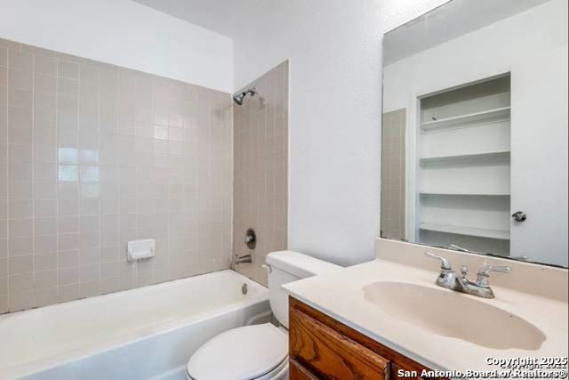 12231 Magnolia Blossom, San Antonio, TX 78247