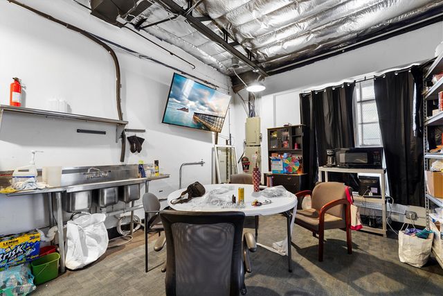 635 & 637 BROADWAY Boulevard SE, Albuquerque, NM 87102