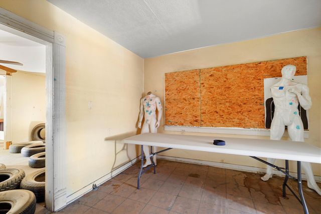 635 & 637 BROADWAY Boulevard SE, Albuquerque, NM 87102