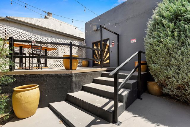 635 & 637 BROADWAY Boulevard SE, Albuquerque, NM 87102