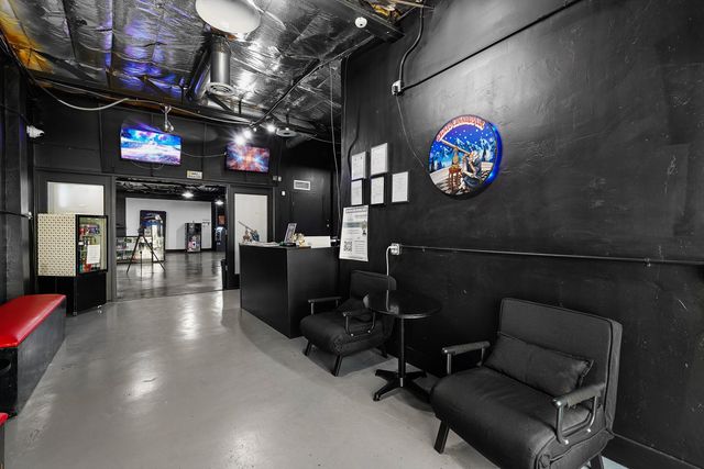 635 & 637 BROADWAY Boulevard SE, Albuquerque, NM 87102