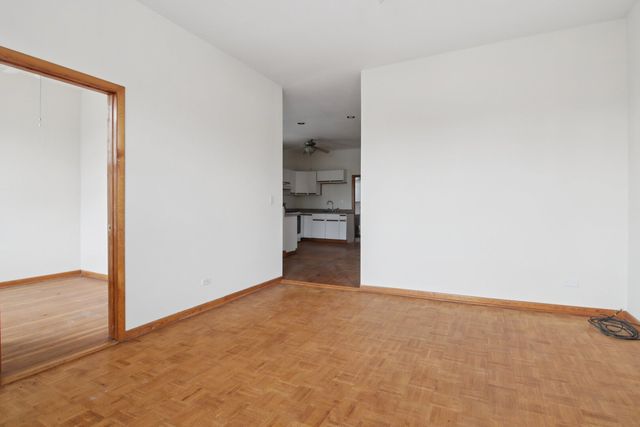 2228 W Augusta Boulevard, Chicago, IL 60622