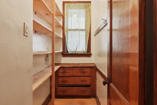 2228 W Augusta Boulevard, Chicago, IL 60622