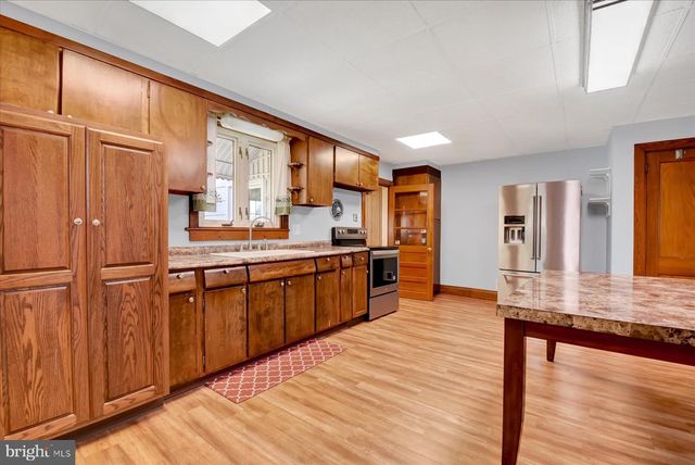 632 HIGHLAND ST, Harrisburg, PA 17113