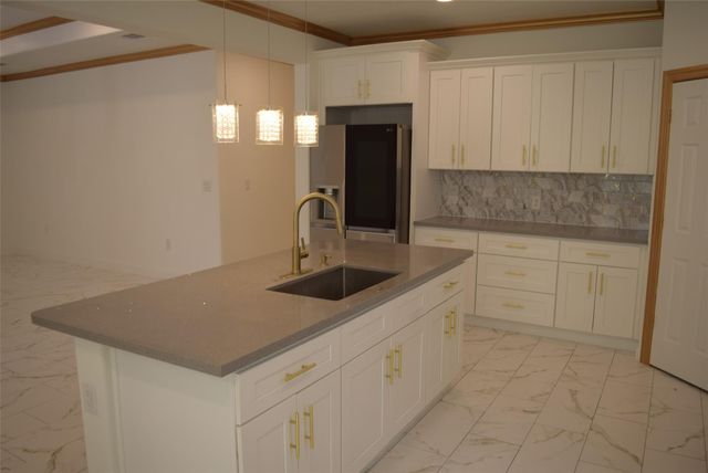 445 Road 5102 J, Cleveland, TX 77327