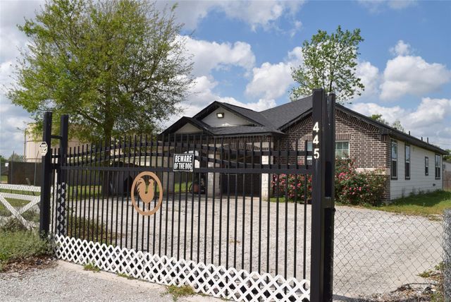 445 Road 5102 J, Cleveland, TX 77327