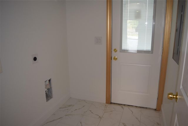 445 Road 5102 J, Cleveland, TX 77327