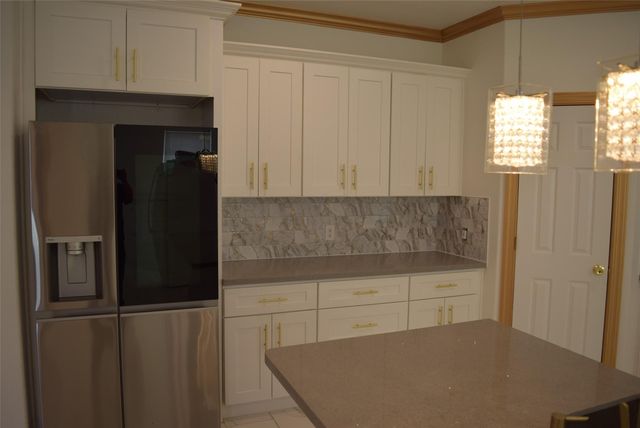 445 Road 5102 J, Cleveland, TX 77327