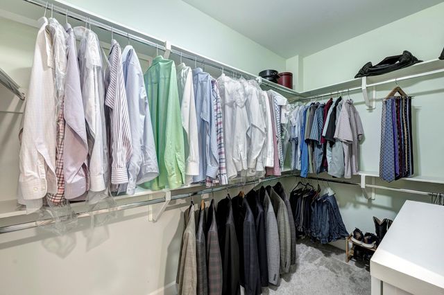 2211 Briarglen Drive 305, Houston, TX 77027