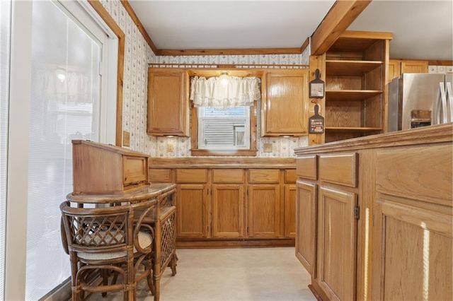 446 N 16th Street, Kansas City, KS 66102