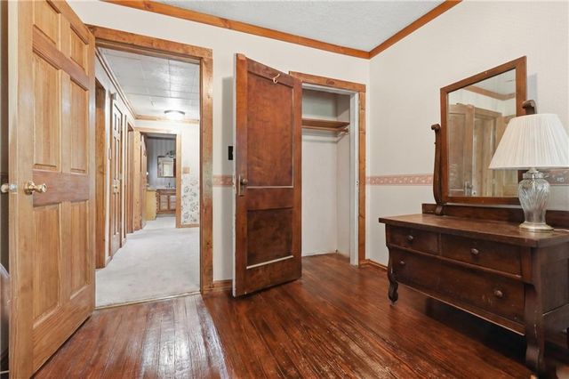 446 N 16th Street, Kansas City, KS 66102