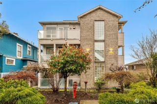 2420 Grand Avenue #301, Everett, WA 98201