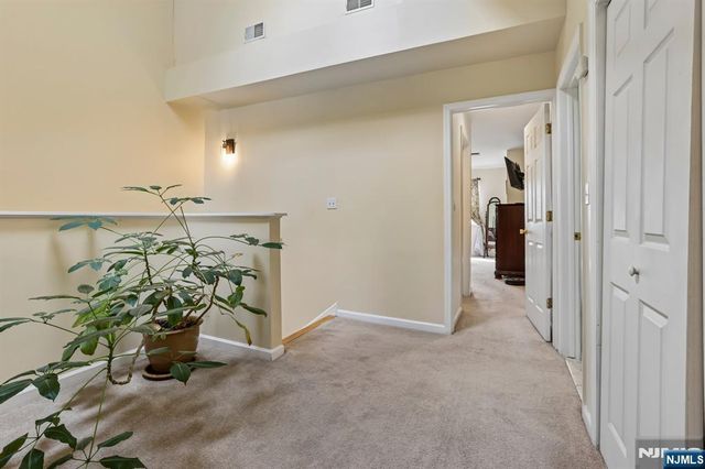 411 Heights Drive 8, Haledon, NJ 07508