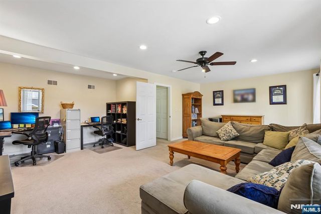 411 Heights Drive 8, Haledon, NJ 07508