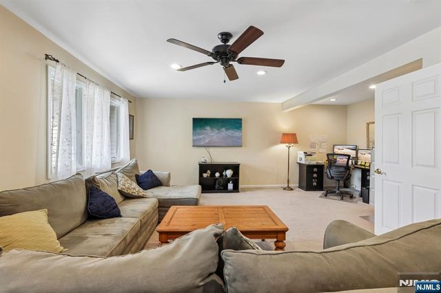 411 Heights Drive 8, Haledon, NJ 07508