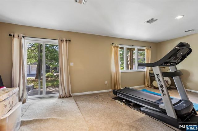 411 Heights Drive 8, Haledon, NJ 07508