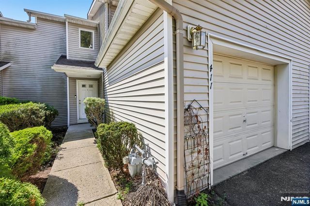411 Heights Drive 8, Haledon, NJ 07508