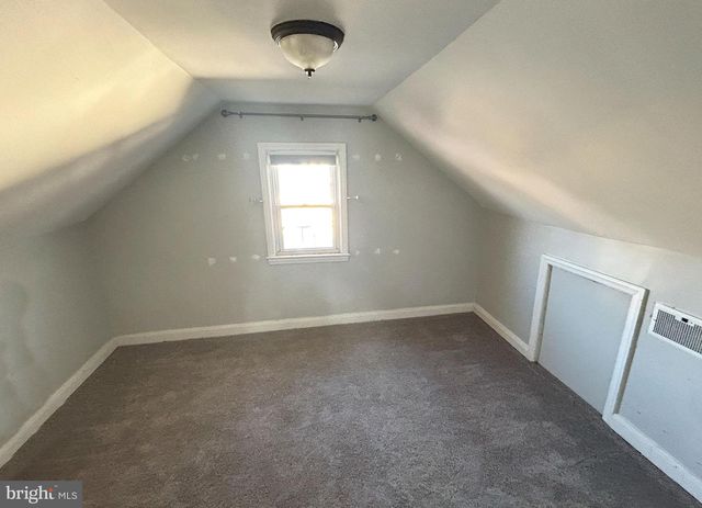 3 VINCENT AVE, Essex, MD 21221