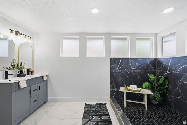 938 E HOLLYWOOD AVE, Salt Lake City, UT 84105