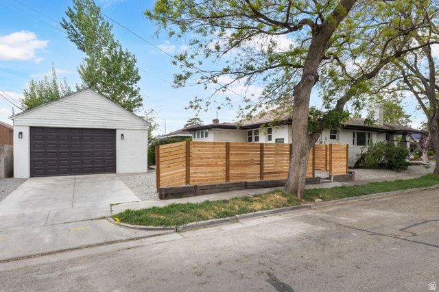 938 E HOLLYWOOD AVE, Salt Lake City, UT 84105