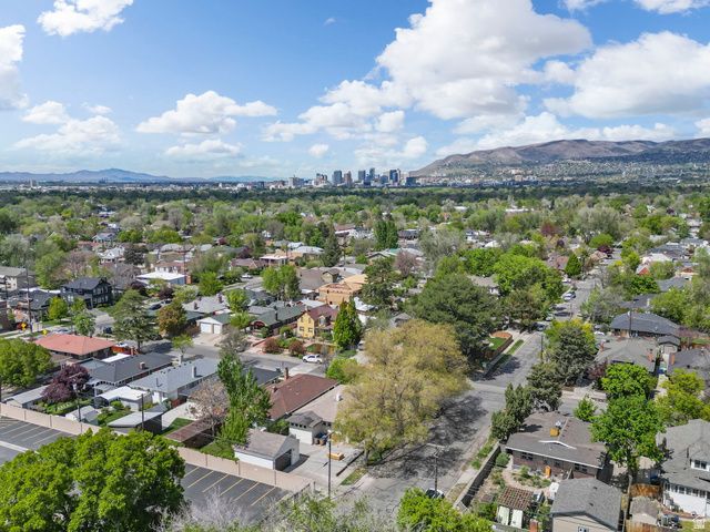 938 E HOLLYWOOD AVE, Salt Lake City, UT 84105