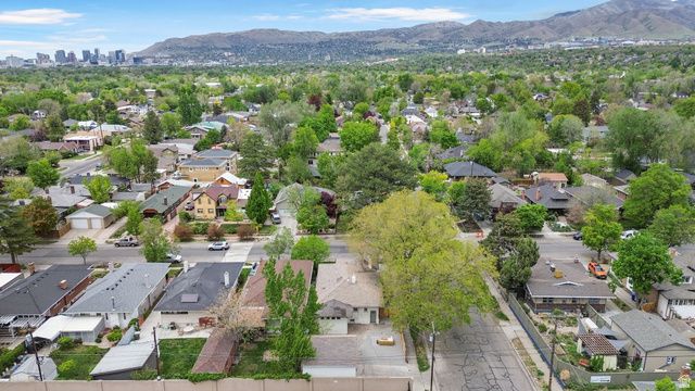 938 E HOLLYWOOD AVE, Salt Lake City, UT 84105
