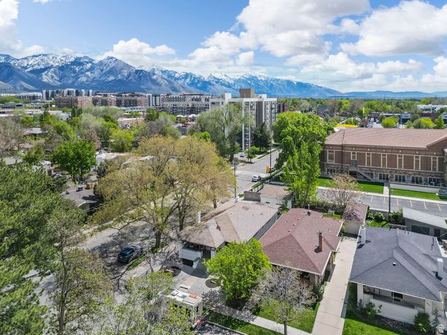 938 E HOLLYWOOD AVE, Salt Lake City, UT 84105