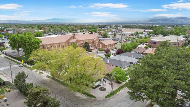 938 E HOLLYWOOD AVE, Salt Lake City, UT 84105