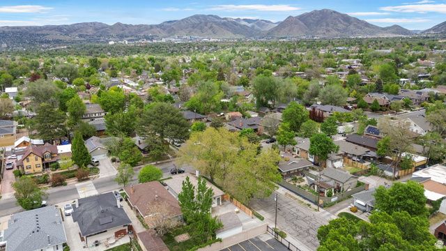 938 E HOLLYWOOD AVE, Salt Lake City, UT 84105