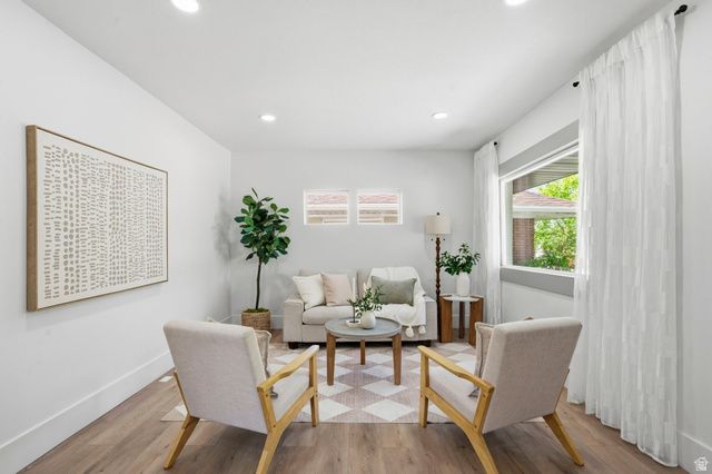 938 E HOLLYWOOD AVE, Salt Lake City, UT 84105