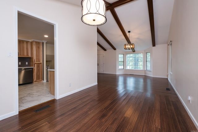 23 Inverness Cir, Little Rock, AR 72212