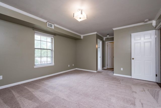 23 Inverness Cir, Little Rock, AR 72212