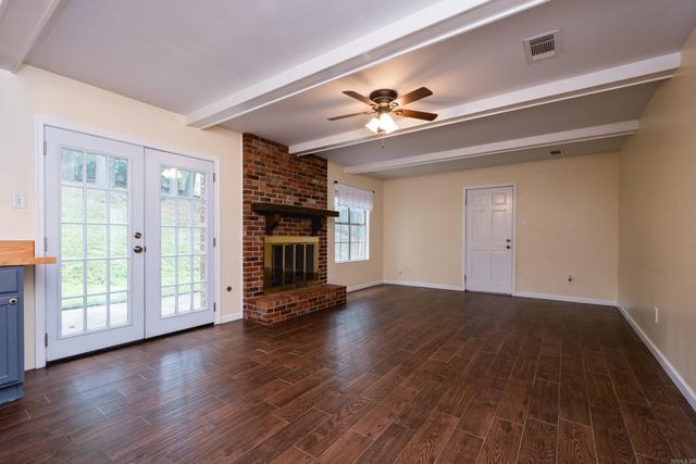 23 Inverness Cir, Little Rock, AR 72212