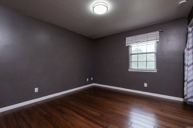 23 Inverness Cir, Little Rock, AR 72212