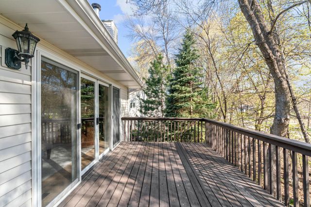 5465 Gideons Lane, Excelsior, MN 55331