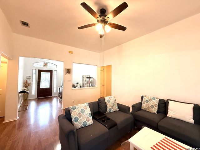 4715 Juniper Farm, San Antonio, TX 78244