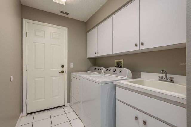 9326 PALM HAVEN COURT, New Port Richey, FL 34655