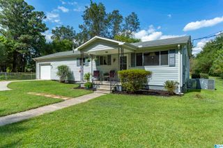 627 PINEWOOD AVENUE, Hueytown, AL 35023