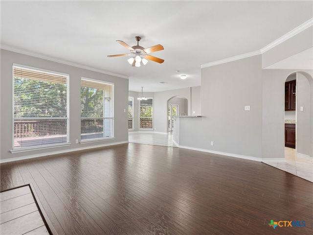 33 Greens Cliff, San Antonio, TX 78216