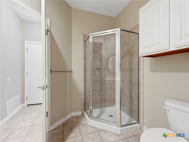 33 Greens Cliff, San Antonio, TX 78216