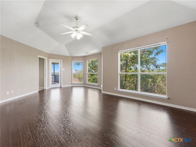 33 Greens Cliff, San Antonio, TX 78216