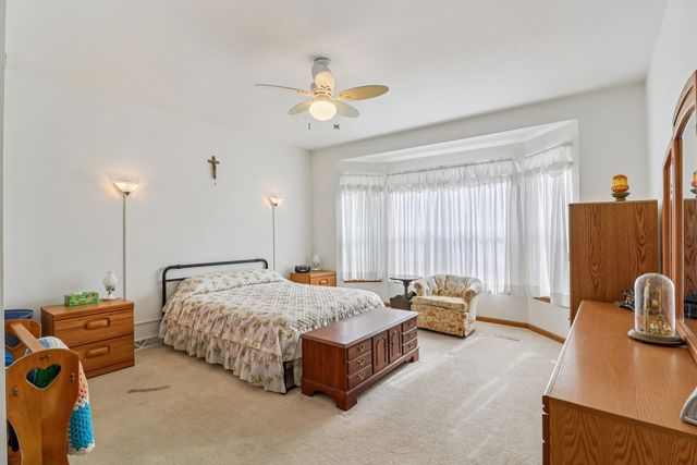 3306 Stakes Lane, Grayslake, IL 60030