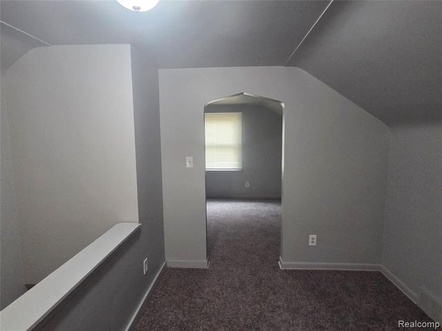 18624 Albion Street, Detroit, MI 48234