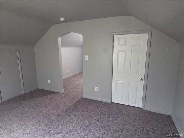 18624 Albion Street, Detroit, MI 48234
